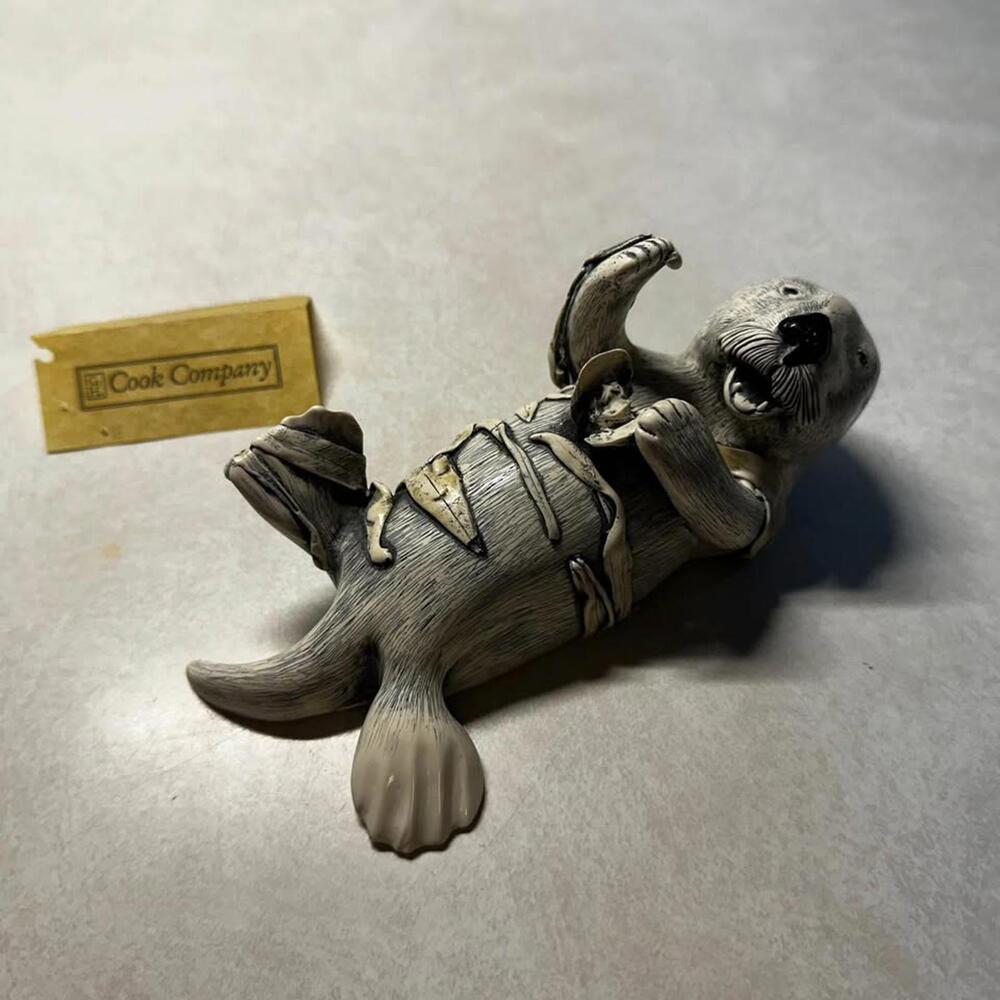 G H Cook Sea Otter with Clam Shell fine art sculpture 6.5” long